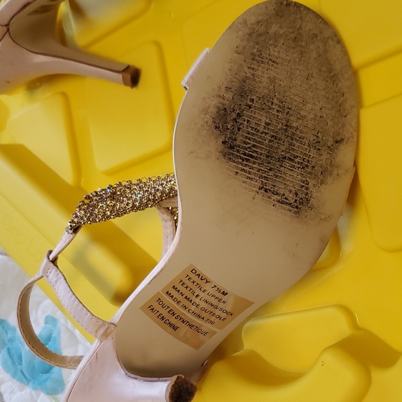 Sandals - Picture 5 of 7